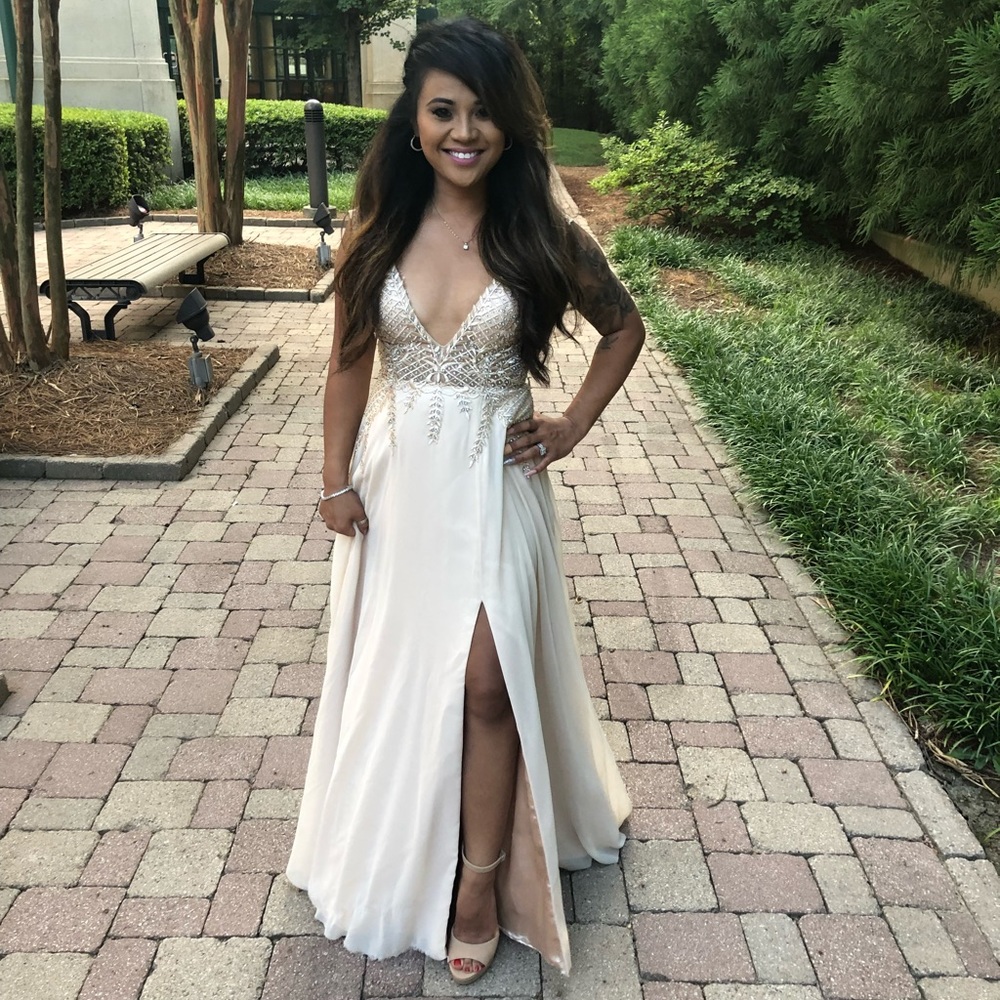 Size 1 petite laced gown